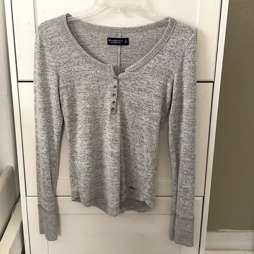 XS ABERCOMBIE & FITCH LONG SLEEVE SHIRT